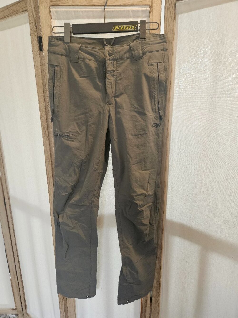 Men's Small Outdoor Research hiking pants